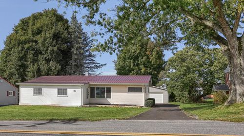 411 Luray Ave, Johnstown, PA, 15904-2505 | Card Image