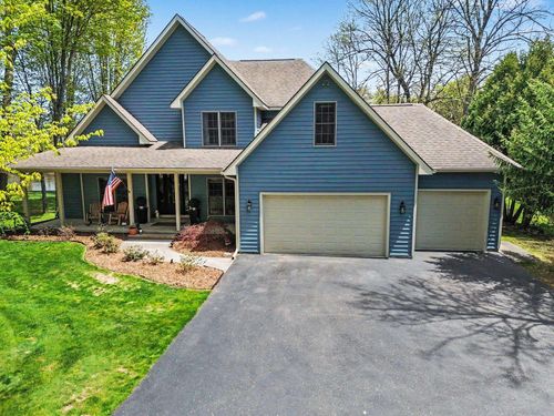 4364 Pointe Pl, Oscoda, MI, 48750-1057 | Card Image