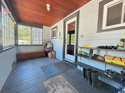 9 Pleasant St, Fair Haven, VT, 05743-1218 | Card Image