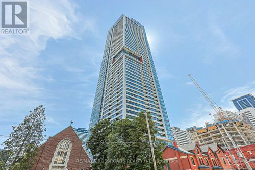 5201-609 Sherbourne Street, Toronto (North St. James Town), ON, M4X0A4 | Card Image