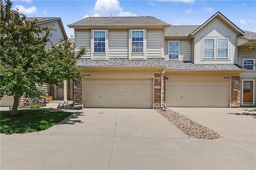 8928 Inkster St, Lenexa, KS, 66227-7503 | Card Image