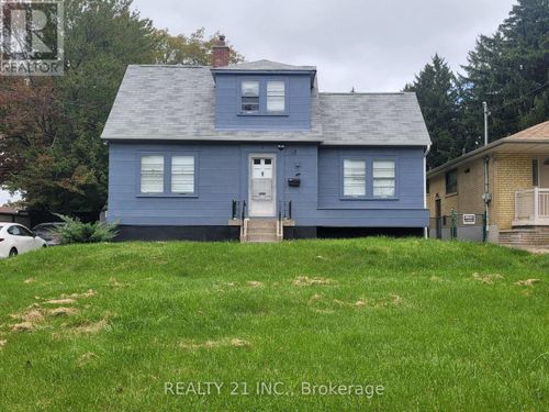 16 Horfield Avenue, Toronto (Cliffcrest), ON, M1M1X8 | Card Image