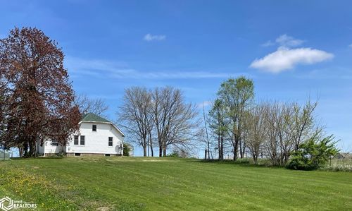 480 E 92nd St N, Kellogg, IA, 50135-8718 | Card Image