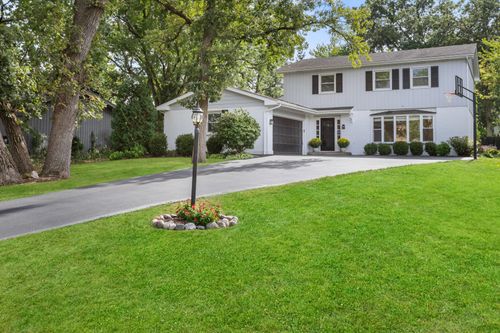 721 Concord Ln, Barrington, IL, 60010-4510 | Card Image