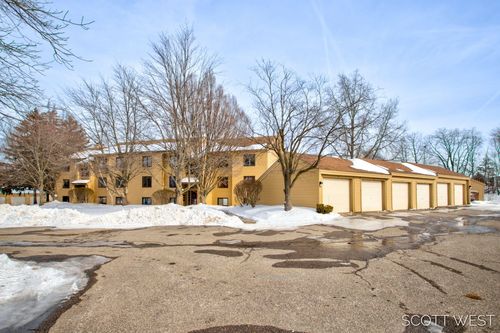 16-300 Farington Blvd, Holland, MI, 49423-8301 | Card Image