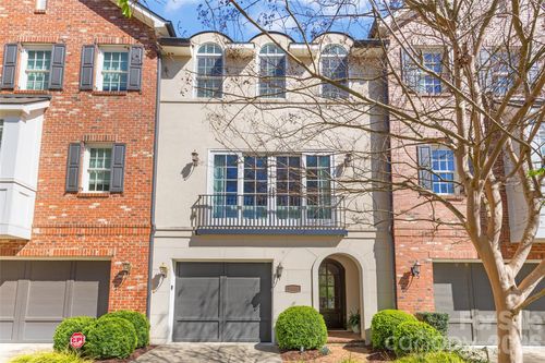 1624 Lombardy Cir, Charlotte, NC, 28203-5840 | Card Image