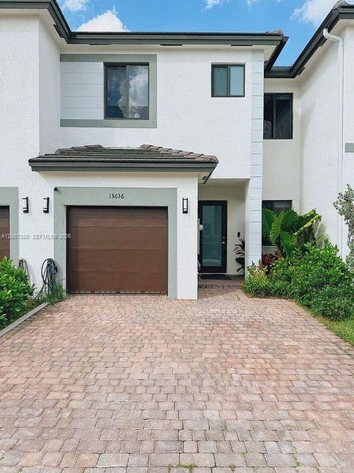 13636 Sw 157th Ct, Miami, FL, 33196-1848 | Card Image