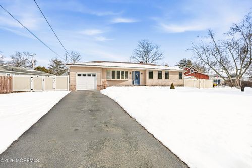 1057 Savannah St, TOMS RIVER, NJ, 08753-8334 | Card Image