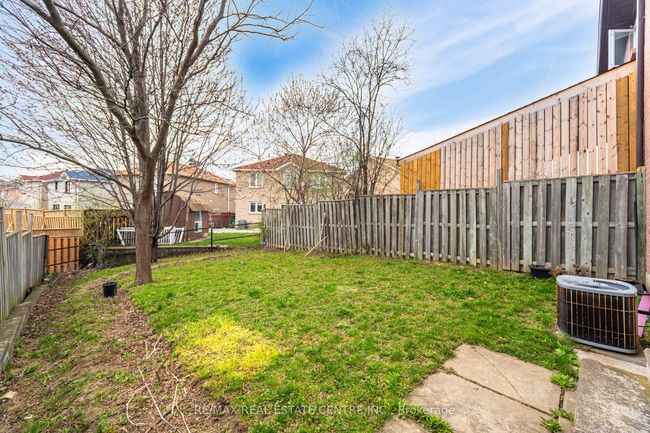 27 Woodsend Run, House attached with 3 bedrooms, 3 bathrooms and 2 parking in Brampton ON | Image 29