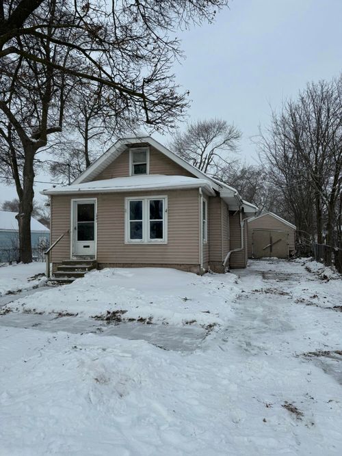 1941 Polly Ave, Lansing, MI, 48906-4171 | Card Image