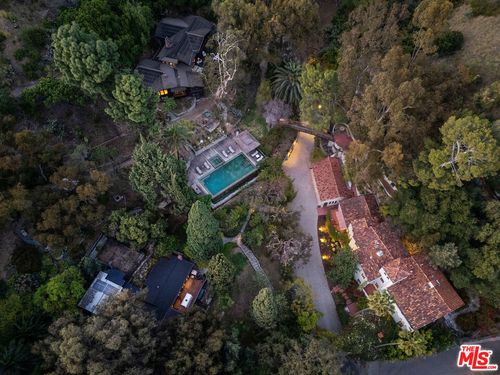 1900 N Vista Street, Los Angeles, CA, 90046 | Card Image