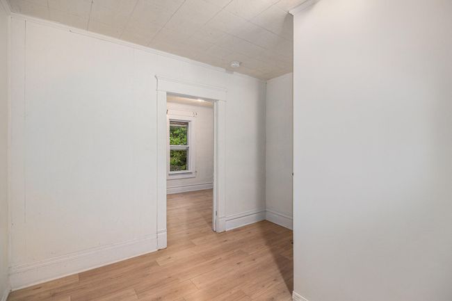 811 Larned St, Home with 0 bedrooms, 0 bathrooms and 4 parking in Lansing MI | Image 12