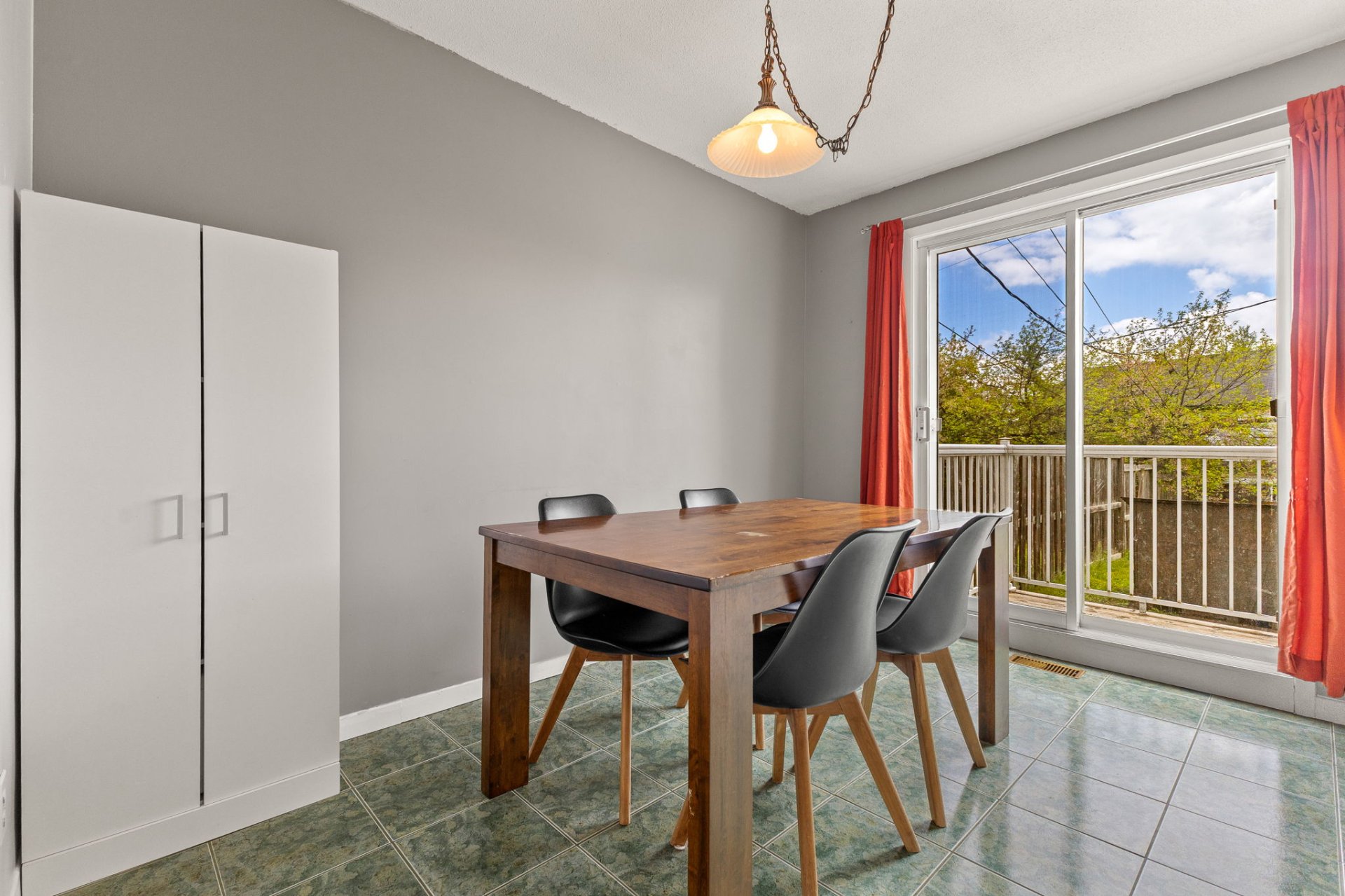 Residential in Gatineau (Aylmer) 3