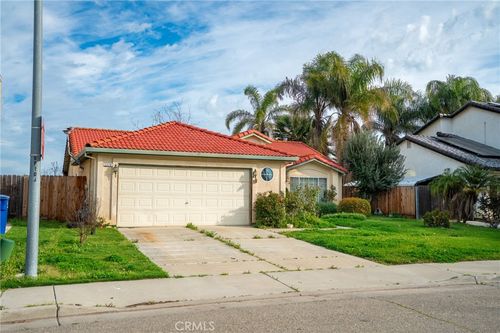 2326 Santos Street, Dos Palos, CA, 93620 | Card Image