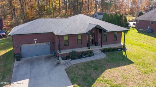 389 Fernwood Dr, Mt Washington, KY, 40047-6704 | Card Image