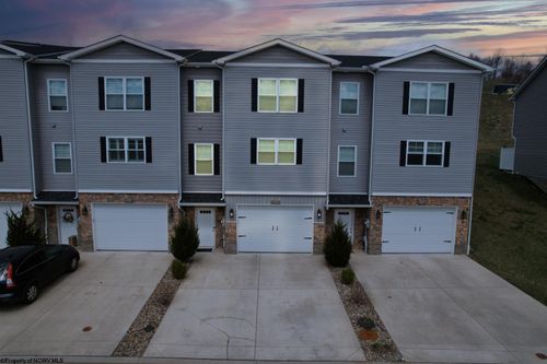 2050 Mountain Ash Ln, Morgantown, WV, 26501-1135 | Card Image