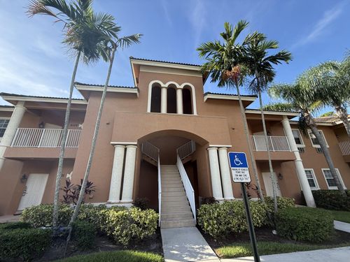 a-9111 Sand Shot Way, Port St. Lucie, FL, 34986-3315 | Card Image