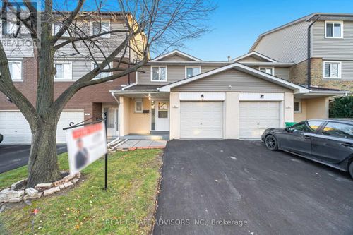 58-58 Carisbrooke Crt, Brampton, ON, L6S3K1 | Card Image