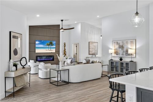 11594 Night Heron Dr, NAPLES, FL, 34119-8865 | Card Image