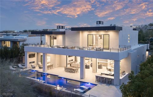 8 Sun Glow Ln, Las Vegas, NV, 89135-2615 | Card Image