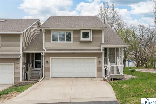 1501 Squirrels Nest Rd, Kasota, MN, 56050-9614 | Card Image
