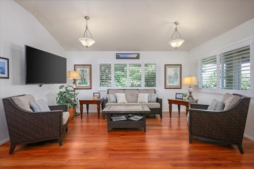 45-512 Huapala Rd, HONOKAA, HI, 96727 | Card Image