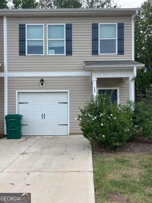 285 Ne Oakwood Drive Ne, Milledgeville, GA, 31061 | Card Image