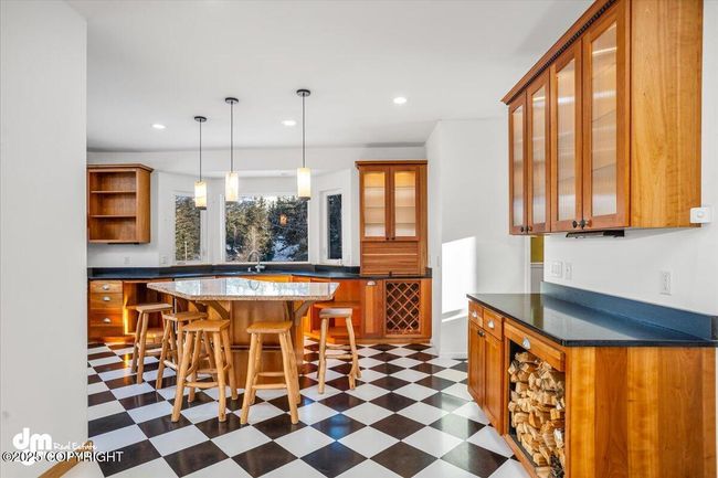 30 Kitchen | Image 31