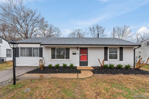 9848 Lorna Ln, Saint Louis, MO, 63136-1909 | Card Image