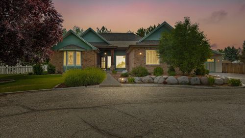 3761 N 15th Ct, Grand Junction, CO, 81506-5233 | Card Image
