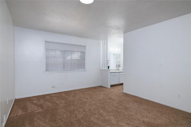 24050 Spring Briar Ln, House other with 3 bedrooms, 2 bathrooms and 2 parking in Spring TX | Image 11