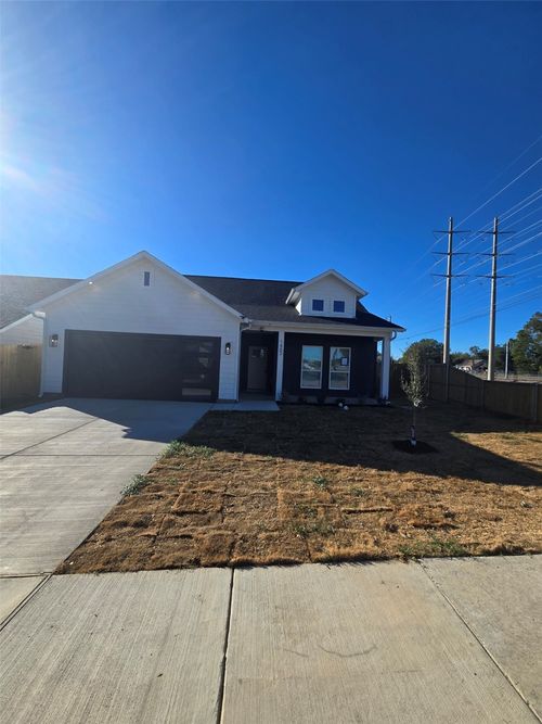 1402 Strickland St, Dallas, TX, 75216-1314 | Card Image