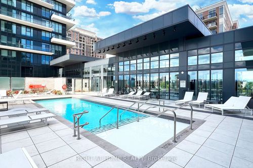 514-30 Inn On The Park Dr, Toronto, ON, M3C0P7 | Card Image
