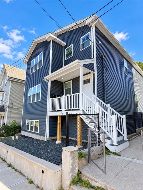20 Fairview St, Providence, RI, 02908-4421 | Card Image