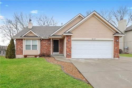 410 Regency Park St, Kearney, MO, 64060-8263 | Card Image