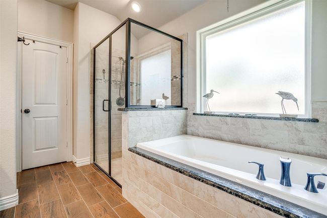 160 Mountain View Dr, House other with 3 bedrooms, 2 bathrooms and null parking in Azle TX | Image 19