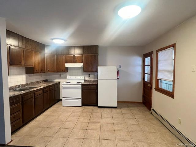 Residential Lease in Lloyd 5