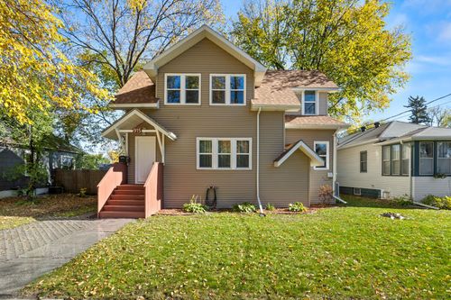 915 1st Street N, Fargo, ND, 58102 | Card Image