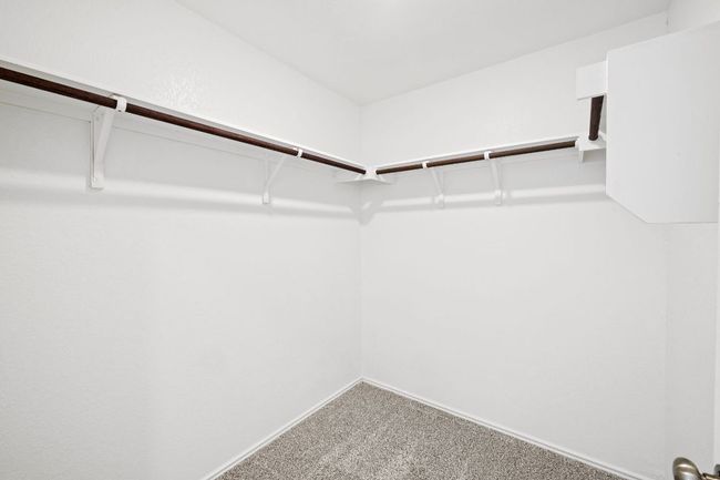 215 Silver Springs Bnd, House other with 3 bedrooms, 2 bathrooms and 2 parking in Kyle TX | Image 20