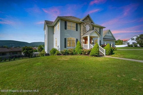 302 School Side Dr, Throop, PA, 18512-1447 | Card Image