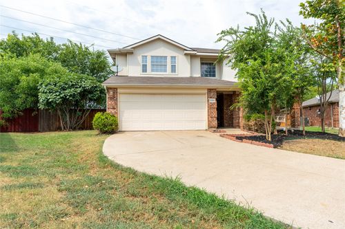 2304 Glenhaven Dr, McKinney, TX, 75071-3162 | Card Image