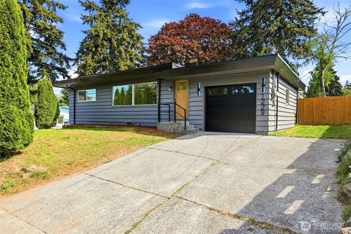 1229 S 312th St, Federal Way, WA, 98003-4716 | Card Image