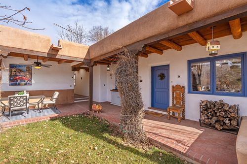 2 Florencio Trl, Santa Fe, NM, 87506-0099 | Card Image
