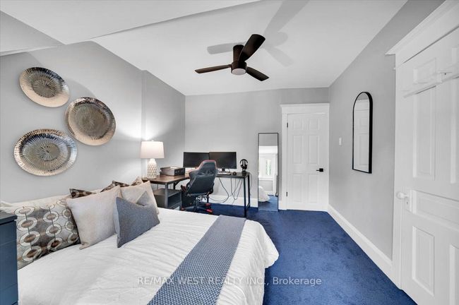 206 Howard Park Ave, House other with 5 bedrooms, 4 bathrooms and null parking in Toronto ON | Image 34