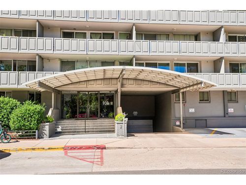 5b-909 N Logan St, Denver, CO, 80203-3001 | Card Image