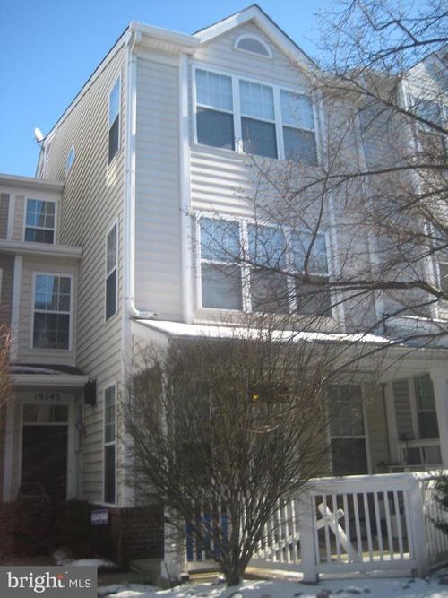 19545 Caravan Dr, GERMANTOWN, MD, 20874-6218 | Card Image