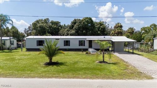 671 Bennett Ave, Labelle, FL, 33935-4868 | Card Image
