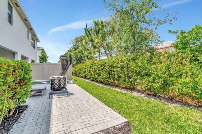 4343 Arcturus Ln, Condo with 3 bedrooms, 3 bathrooms and null parking in Lake Worth FL | Image 26