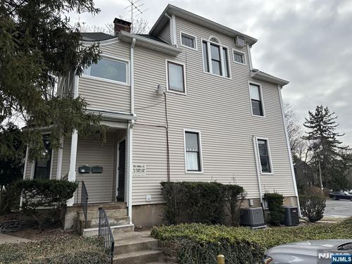60 Chestnut, Englewood, NJ, 07631 | Card Image