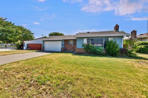 5205 Ethel Way, Sacramento, CA, 95820 | Card Image